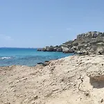 Fantastic 4 Cyprus First Line Beachfront Boghaz