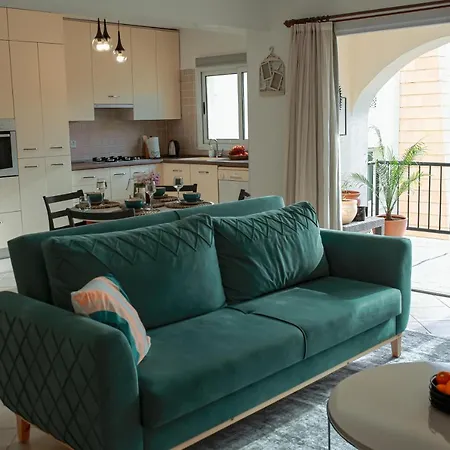 Fantastic 4 Cyprus First Line Beachfront *