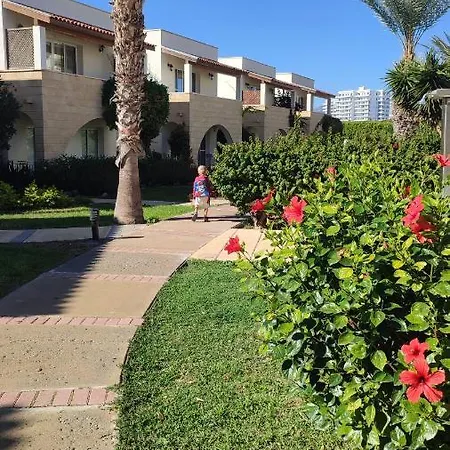 Fantastic 4 Cyprus First Line Beachfront Apartment