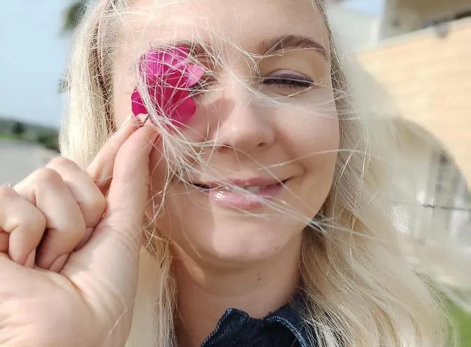 Fantastic 4 Cyprus First Line Beachfront Apartment